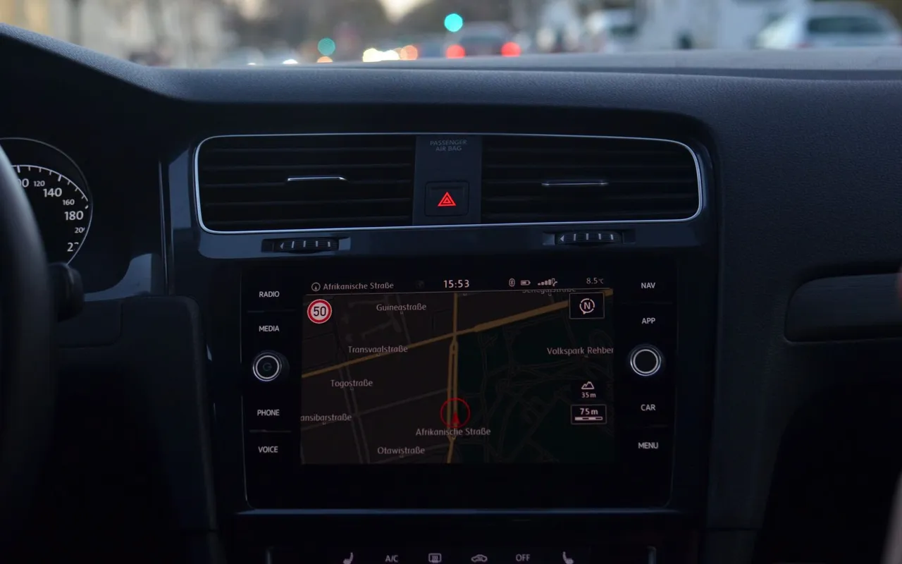 Coyotte radar moto ou GPS intégré, ce qui change vraiment sur la route