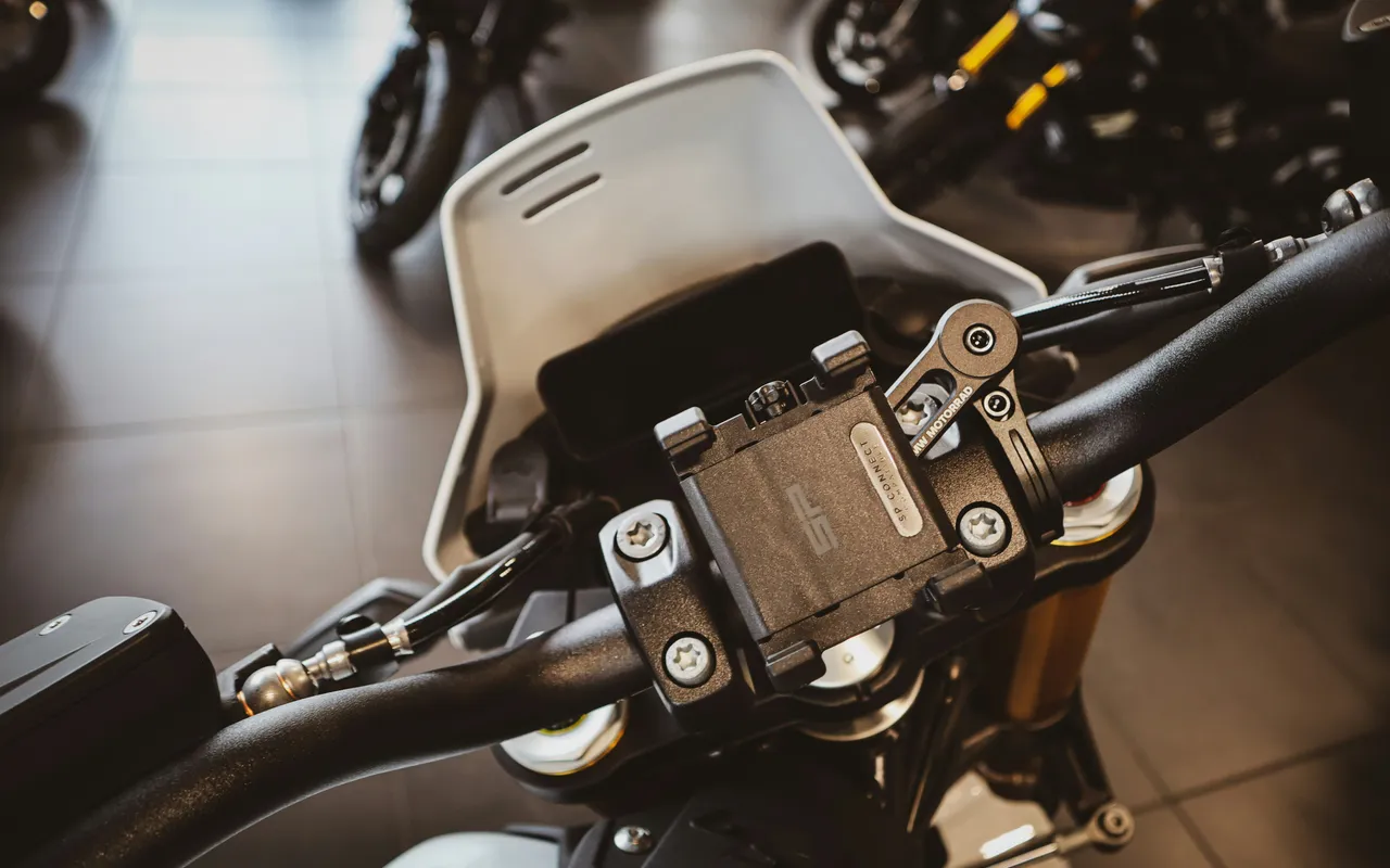 Support téléphone moto : le guide pour bien choisir